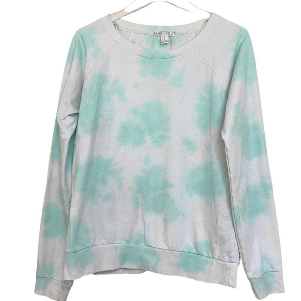 Forever21 Mint Green and White Long Sleeve Sweatshirt Size Medium